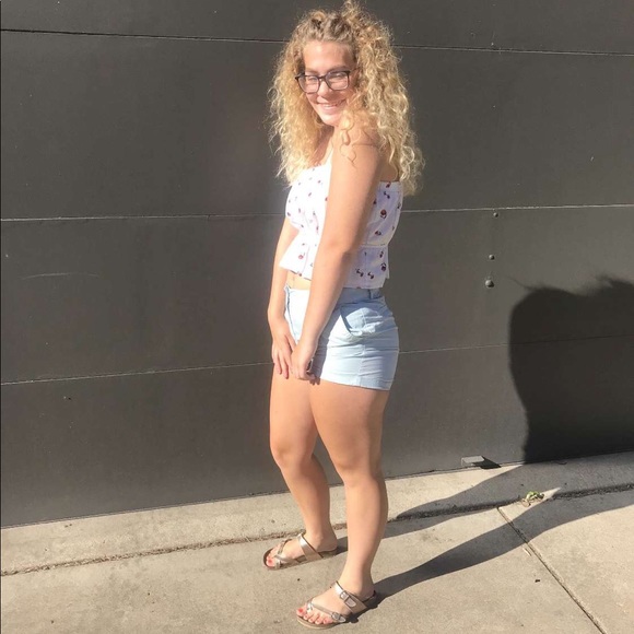 Meet your Posher, Autumn - Picture 2 of 4